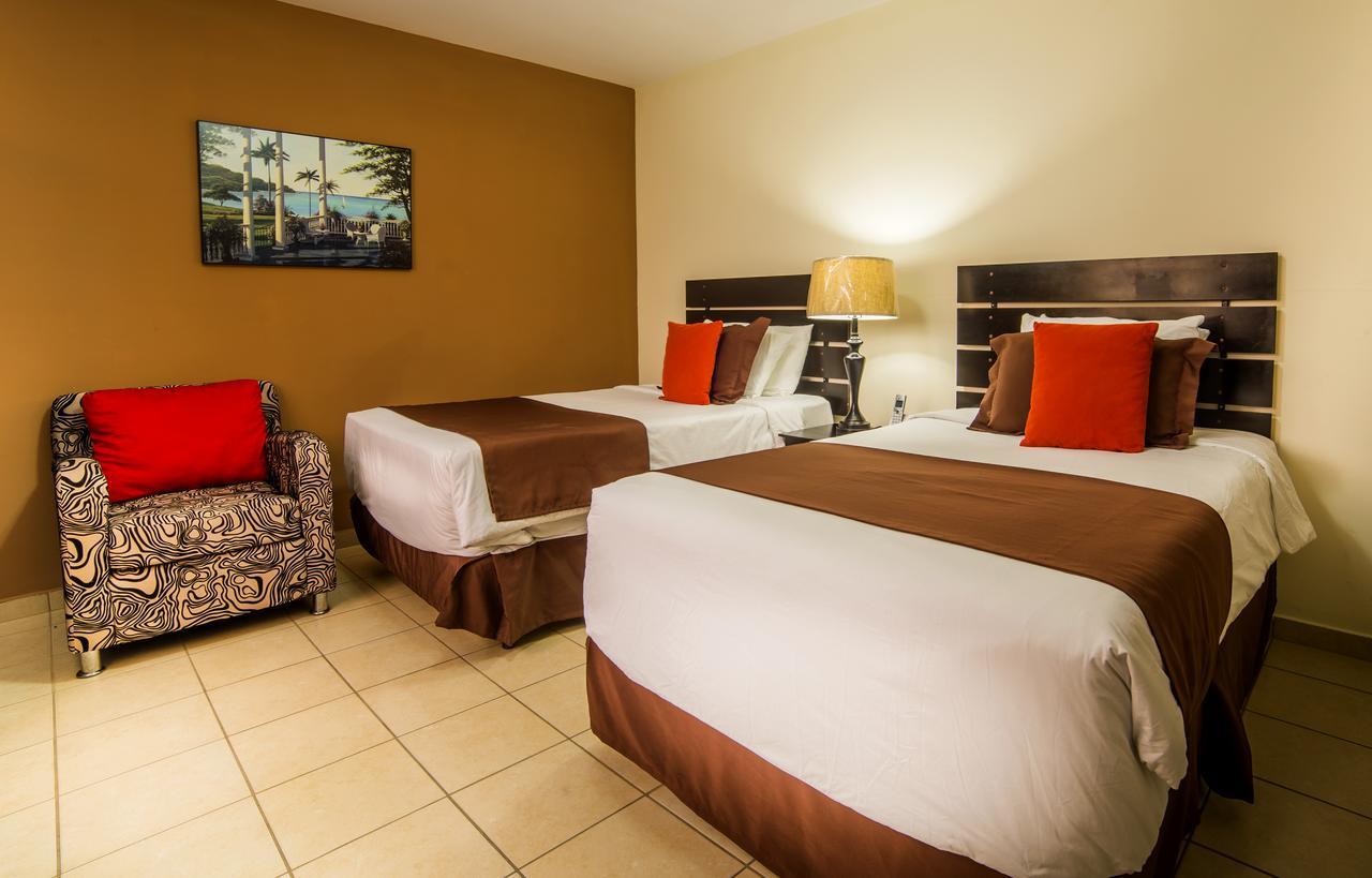 Hotel Marela Сан Салвадор Екстериор снимка