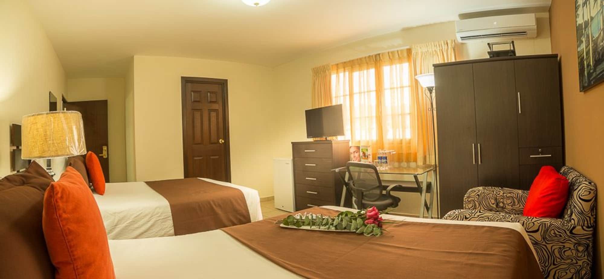 Hotel Marela Сан Салвадор Екстериор снимка